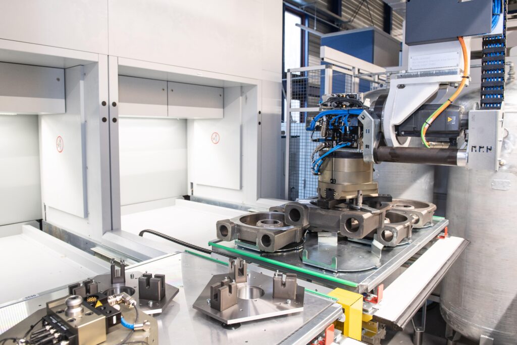 Sistemi di stoccaggio automatizzati e digitalizzazione dei processi nel manufacturing 2026