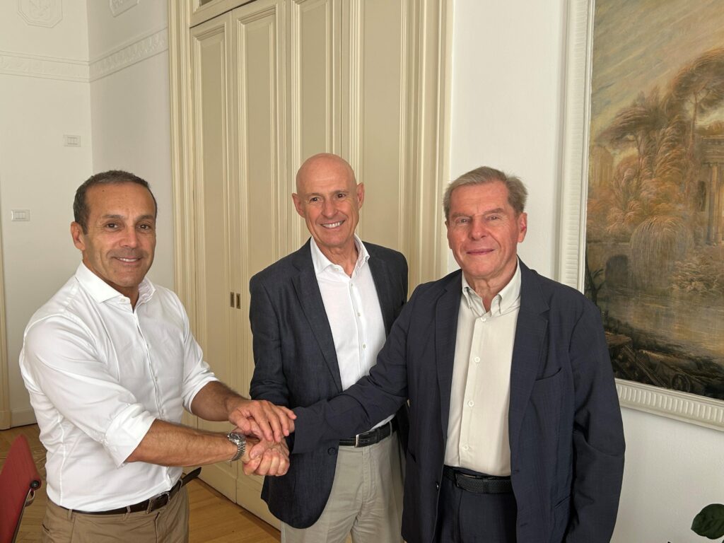 ICAM acquisisce HPiLOG: insieme per soluzioni ancora più innovative e complete