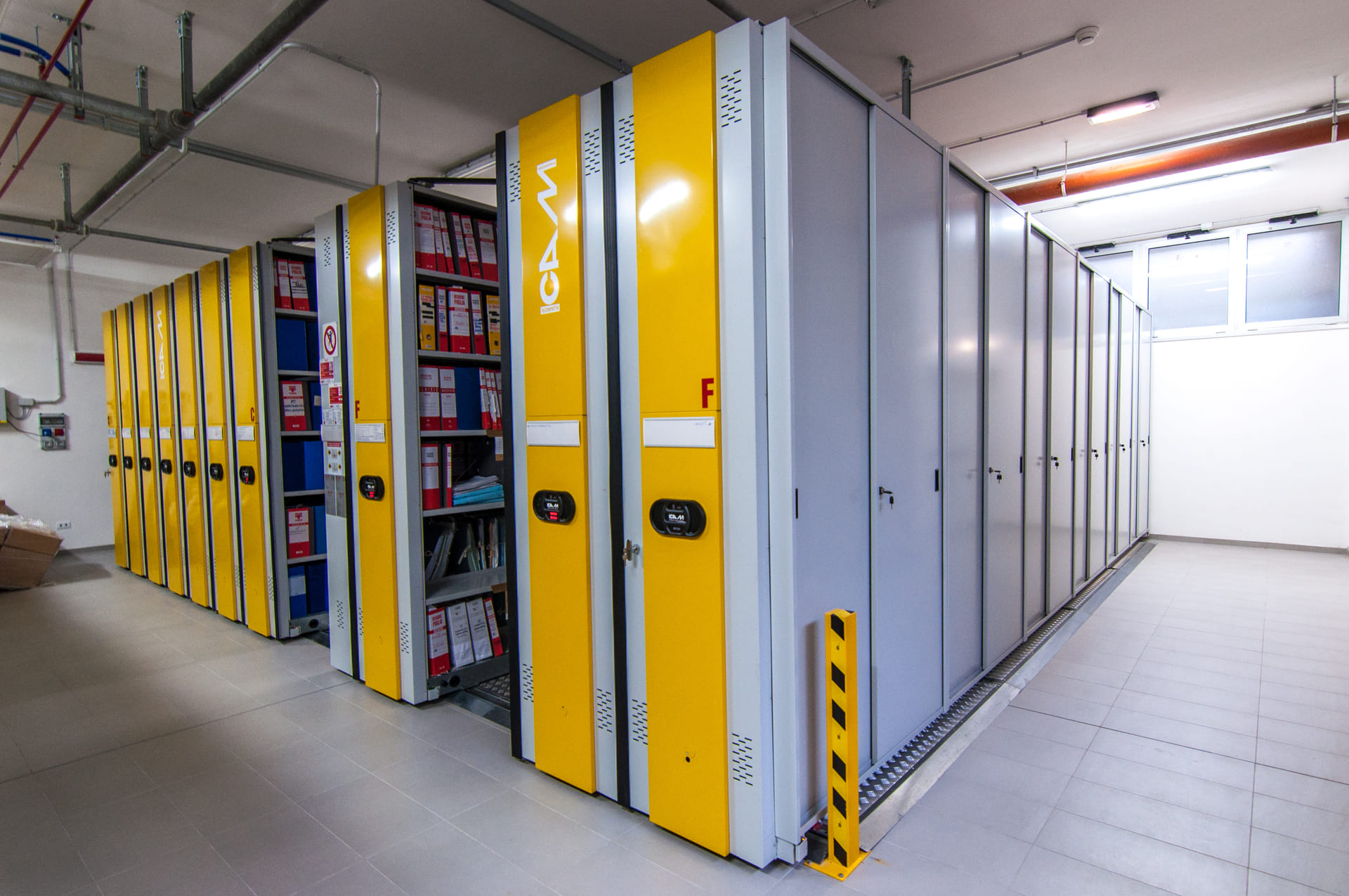 COMPATTA Light - Il sistema di scaffalature mobili per archiviazione