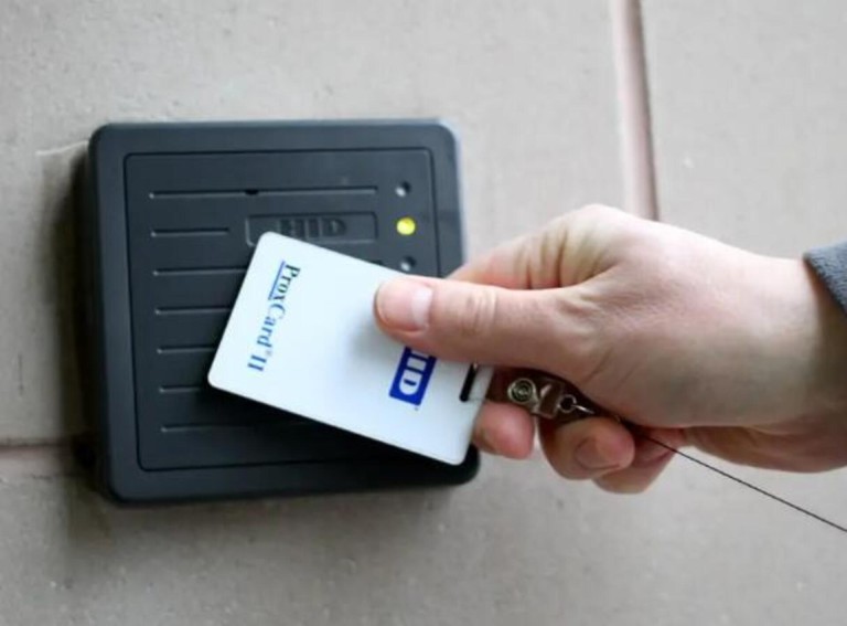 Lettore badge RFID