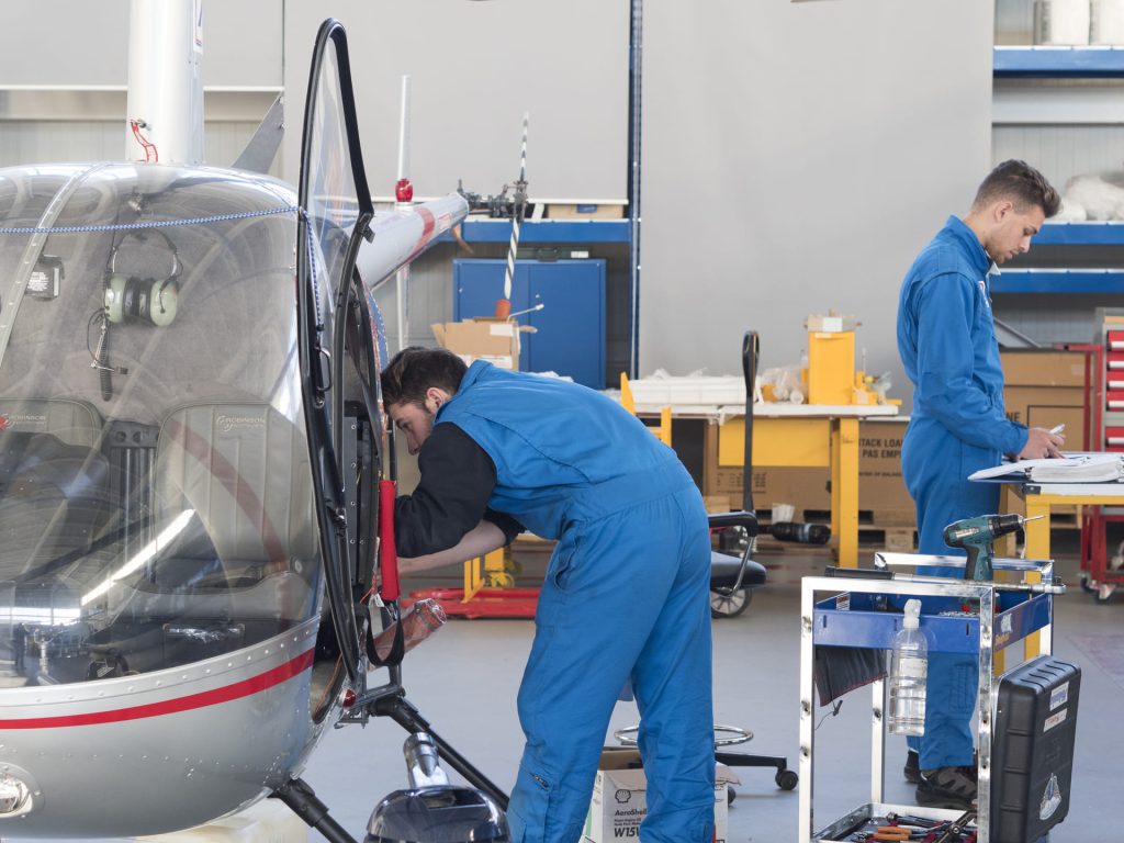 L'aumento del numero di componenti gestiti, la presenza di attrezzature ad alto valore e la necessità di monitorare costantemente lo stock disponibile rendevano la gestione manuale inadeguata agli standard del settore aerospaziale. 
