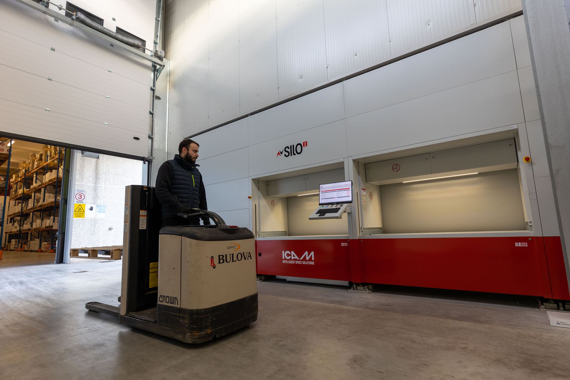 Pennellificio Bulova: SILO² outdoor per recuperare 140 m² di spazio produttivo