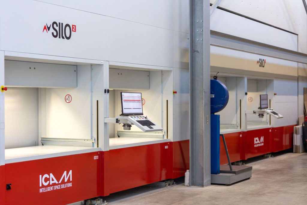 ICON integrato con il gestionale aziendale: batch picking, vassoi in parallelo e inventario in tempo reale