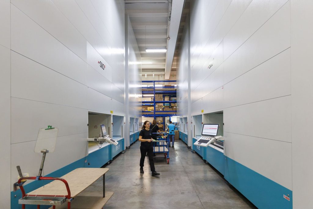4 SILO² per la distribuzione di utensileria edile di FT Spa, il picking diventa efficiente, sempre