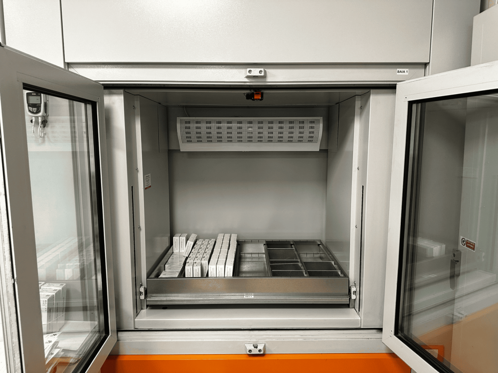 SILO² a temperatura controllata per farmaci termolabili: da +2°C a +8°C con refrigerazione ridondante
