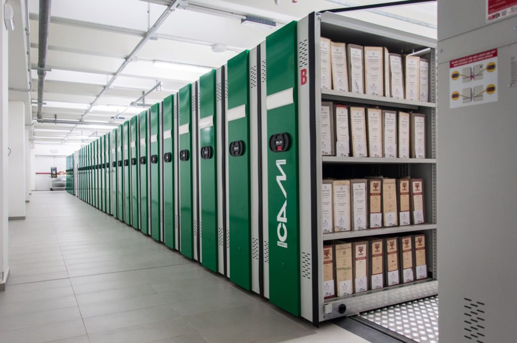 COMPATTA Light: high-density archiving, organized by department