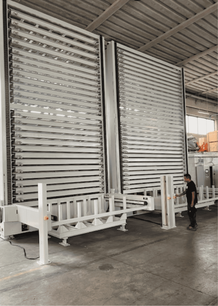 MAXI T, magazzino verticale per pannelli e lamiere
