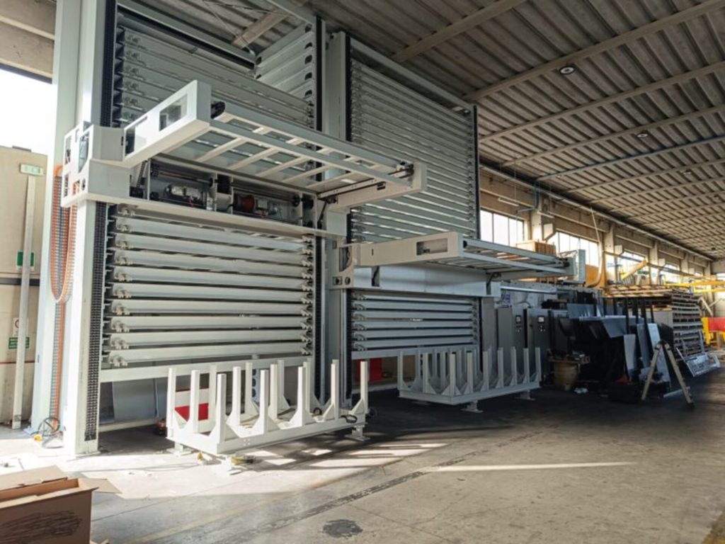 MAXI T, magazzino verticale per pannelli e lamiere