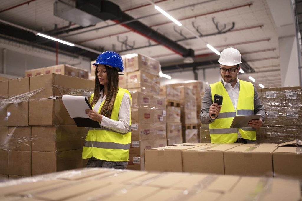 Operatori 3PL e piattaforme di fulfillment e-commerce
Gestione flussi e-commerce, volumi variabili e reverse logistics