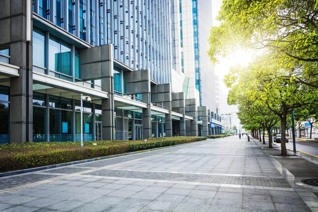 Real estate operators and urban space managers 
Turning high-footfall spaces into proximity logistics hubs