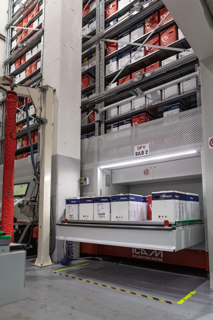 DFV installs 2 SILO² VLMs with Smart Vision as a just-in-time buffer for its coating booths
